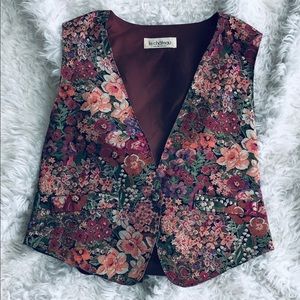 Vintage Le Chateau tapestry vest
